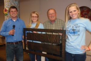 Henslin Auctioneers at Calvary